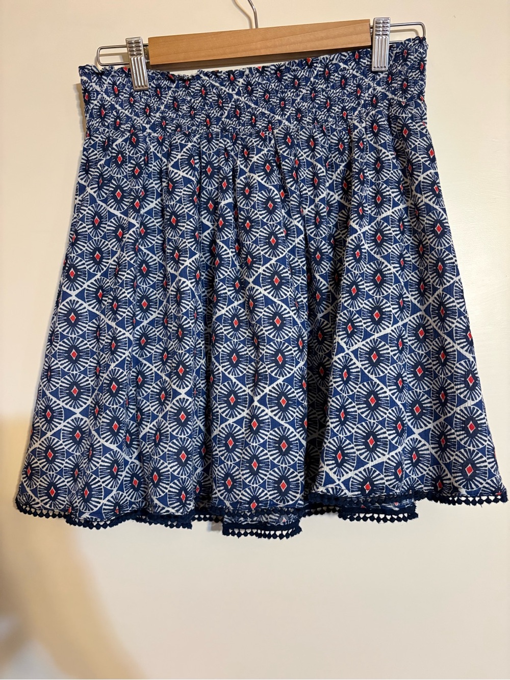 Old Navy Navy Blue Printed Circle Skirt with Red Accents